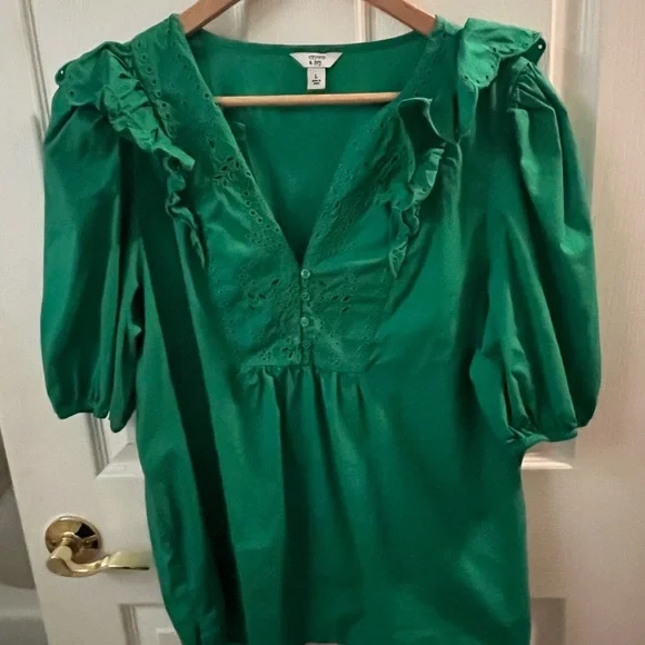 Crown & Ivy Green Ruffled Women's Top L - Picture 2 of 4
